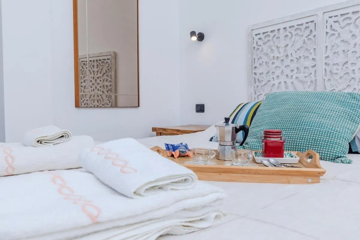 Проживание в семье Matu House - Centric Room In Olbia- Италия